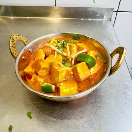 KADHAI PANEER